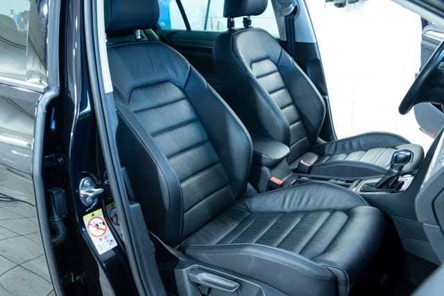 2019 VOLKSWAGEN GOLF - 28
