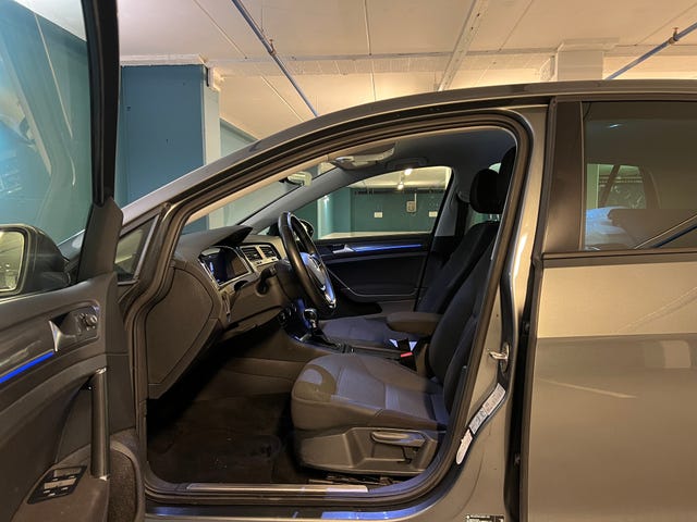 2018 VOLKSWAGEN GOLF - 8