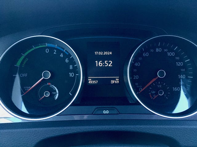 2015 VOLKSWAGEN GOLF - 13