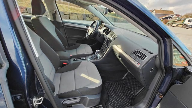 2015 VOLKSWAGEN GOLF - 15