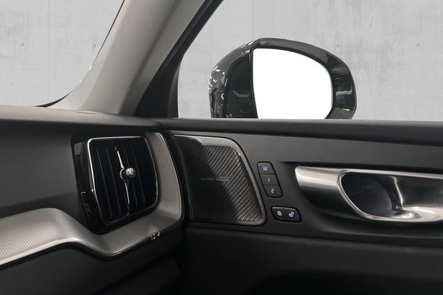 2023 VOLVO XC60 - 27