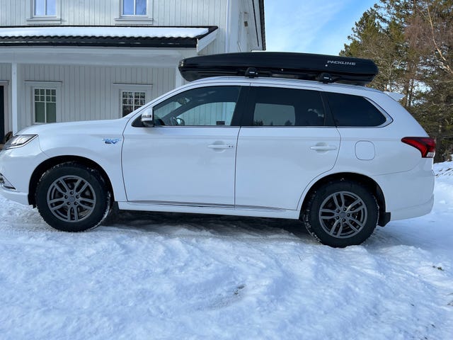 2020 MITSUBISHI OUTLANDER - 18