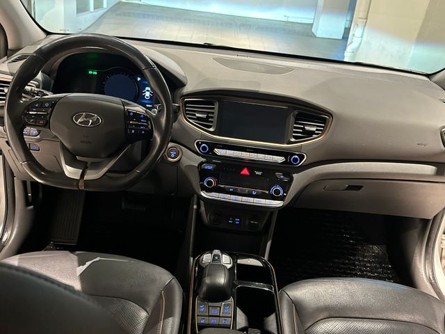 2018 HYUNDAI IONIQ - 17