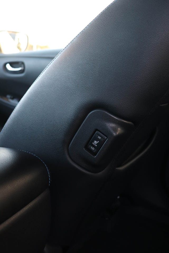 2018 NISSAN LEAF - 35