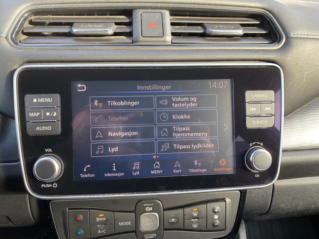 2020 NISSAN LEAF - 19