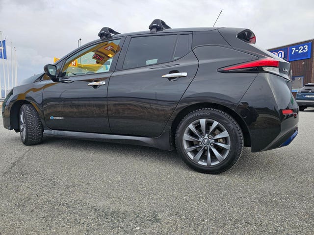 SJNFAAZE1U0007580 2018 NISSAN LEAF-2
