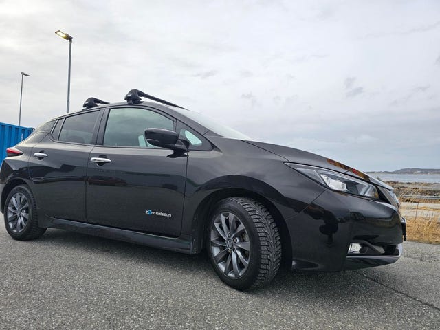 SJNFAAZE1U0007580 2018 NISSAN LEAF-1