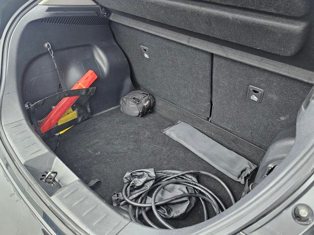 2018 NISSAN LEAF - 19