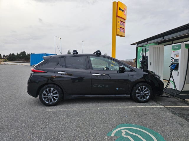 SJNFAAZE1U0007580 2018 NISSAN LEAF-3
