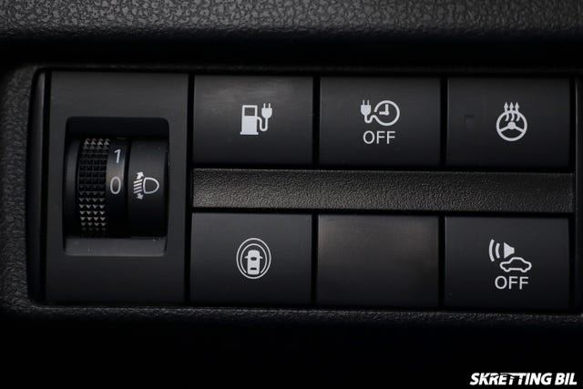 2021 NISSAN LEAF - 20