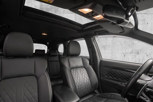 2020 MITSUBISHI OUTLANDER - 25