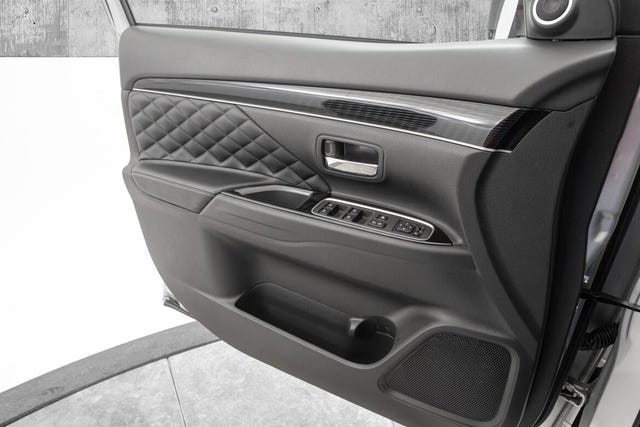 2020 MITSUBISHI OUTLANDER - 15