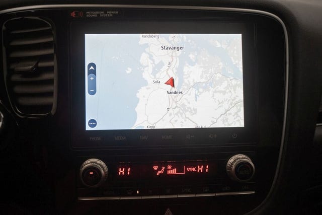 2020 MITSUBISHI OUTLANDER - 12