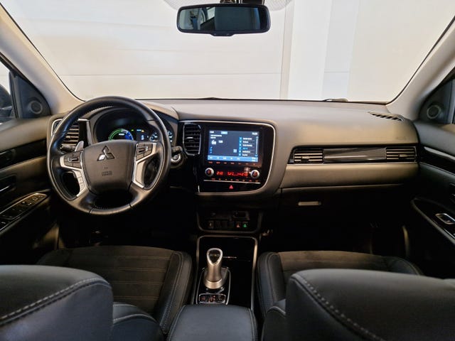 2020 MITSUBISHI OUTLANDER - 42