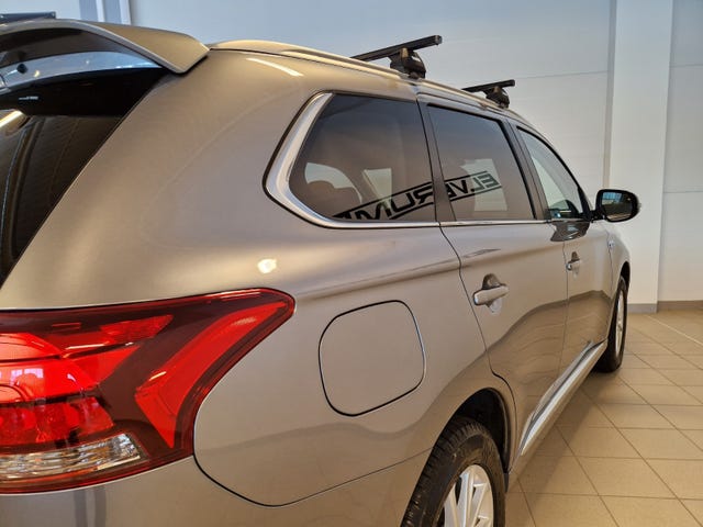 2020 MITSUBISHI OUTLANDER - 23
