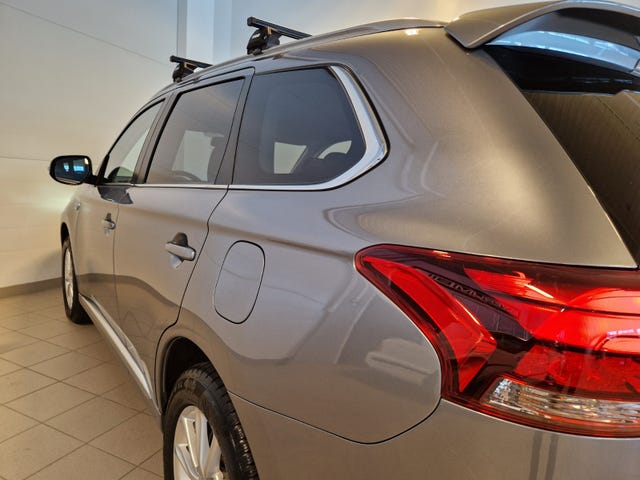 2020 MITSUBISHI OUTLANDER - 20