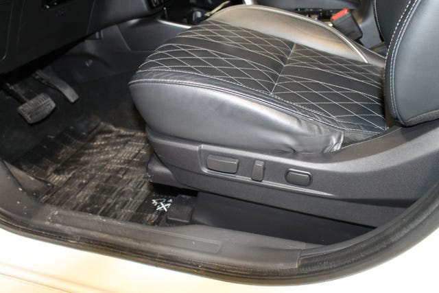 2020 MITSUBISHI OUTLANDER - 17