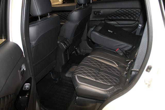 2020 MITSUBISHI OUTLANDER - 13