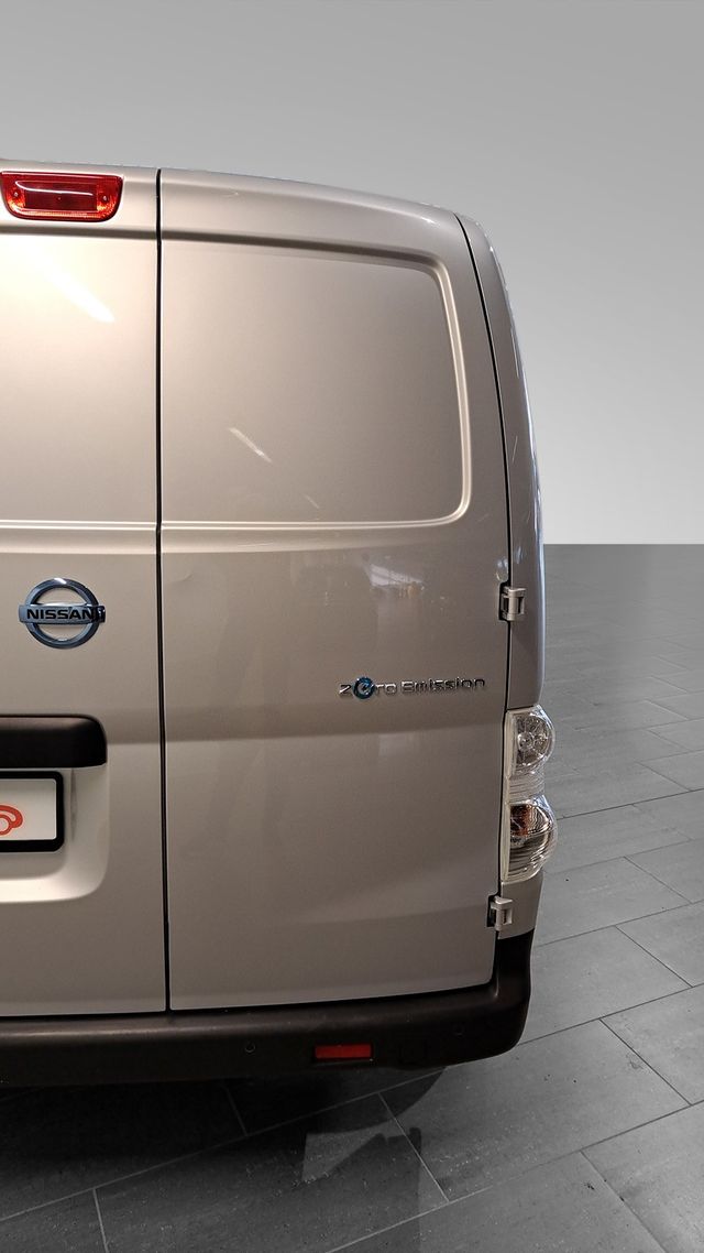 2019 NISSAN E-NV200 - 9