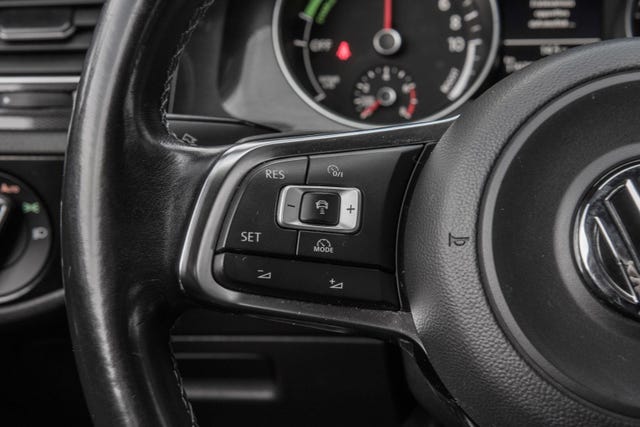 2015 VOLKSWAGEN GOLF - 15