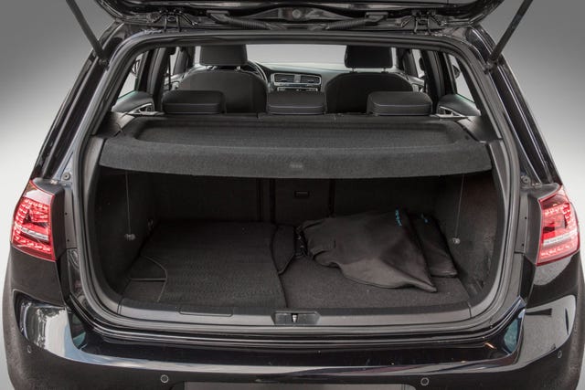 2015 VOLKSWAGEN GOLF - 23