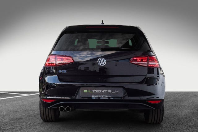 WVWZZZAUZFW807235 2015 VOLKSWAGEN GOLF-3