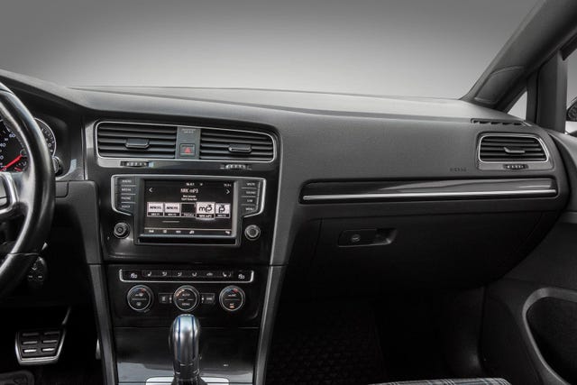 2015 VOLKSWAGEN GOLF - 22