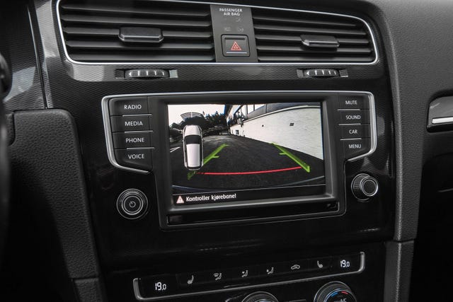 2015 VOLKSWAGEN GOLF - 19