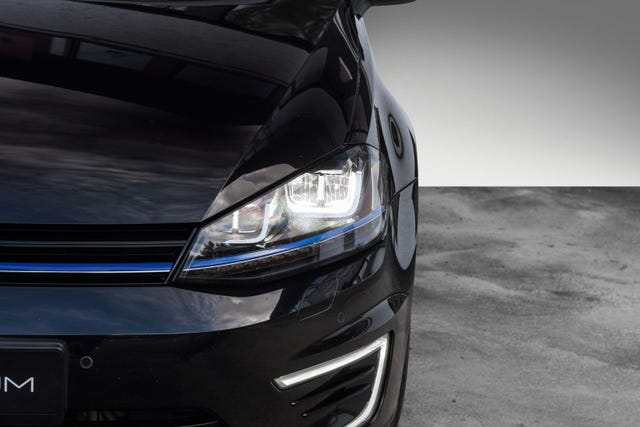 WVWZZZAUZFW807235 2015 VOLKSWAGEN GOLF-4