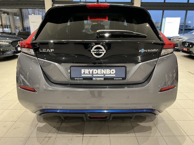 SJNFAAZE1U0143742 2021 NISSAN LEAF-5