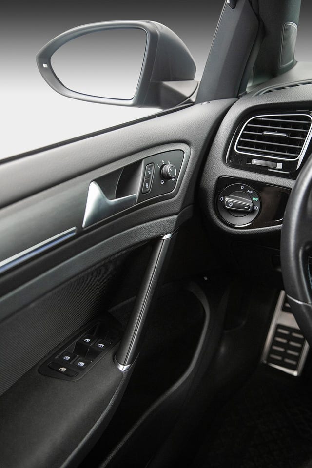 2019 VOLKSWAGEN GOLF - 22