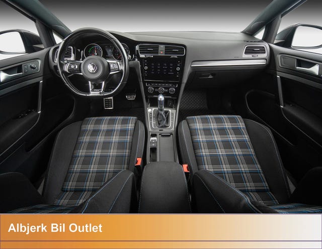 2019 VOLKSWAGEN GOLF - 28