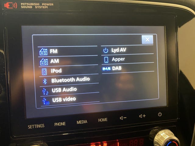 2020 MITSUBISHI OUTLANDER - 37