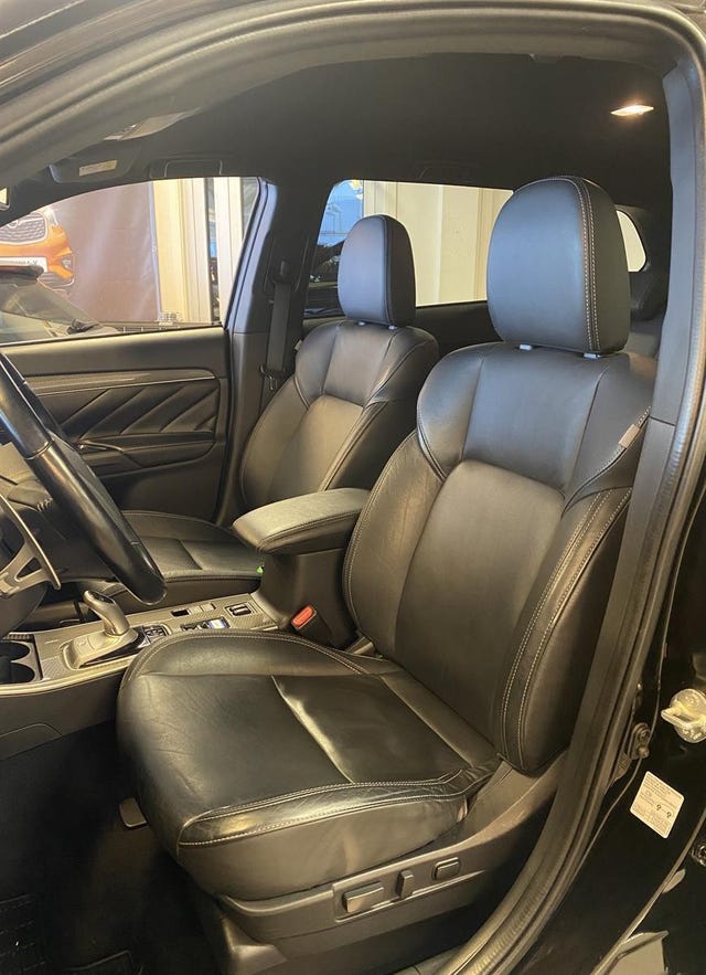 2020 MITSUBISHI OUTLANDER - 15