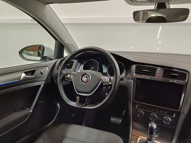 2018 VOLKSWAGEN GOLF - 19