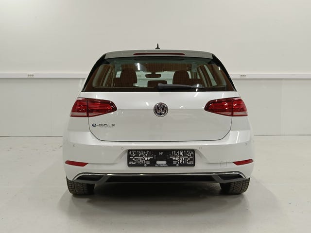 2018 VOLKSWAGEN GOLF - 8