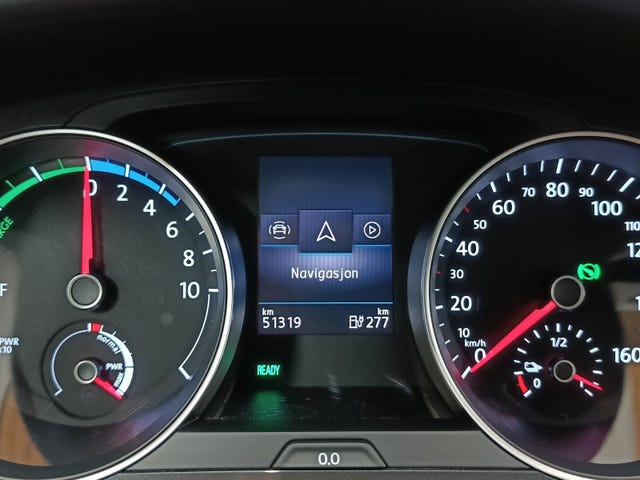 2018 VOLKSWAGEN GOLF - 26