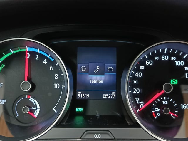 2018 VOLKSWAGEN GOLF - 25