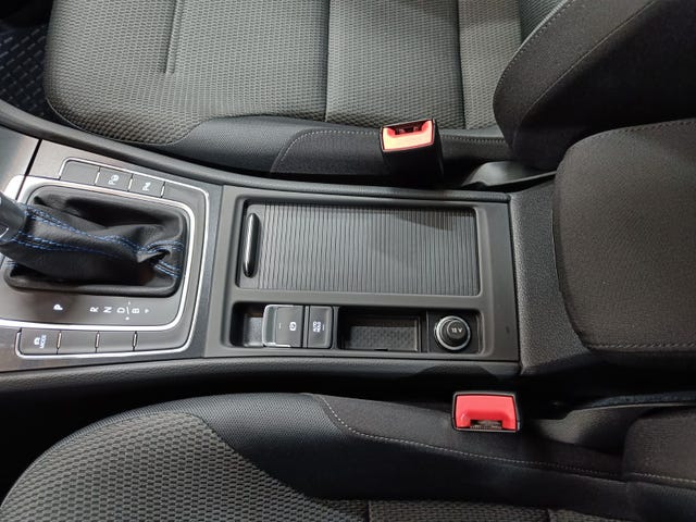 2018 VOLKSWAGEN GOLF - 44