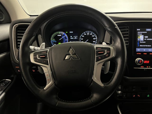 2020 MITSUBISHI OUTLANDER - 23