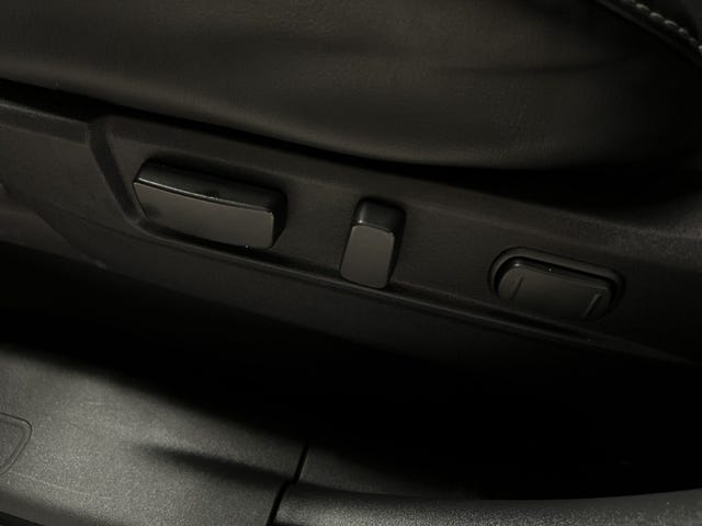 2020 MITSUBISHI OUTLANDER - 11