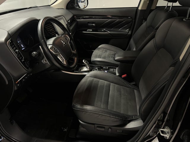 2020 MITSUBISHI OUTLANDER - 38