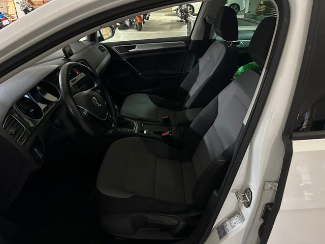 2015 VOLKSWAGEN GOLF - 20