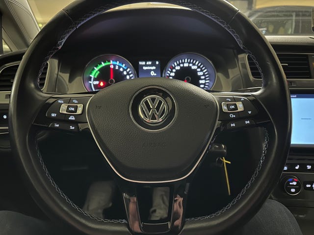 2015 VOLKSWAGEN GOLF - 21