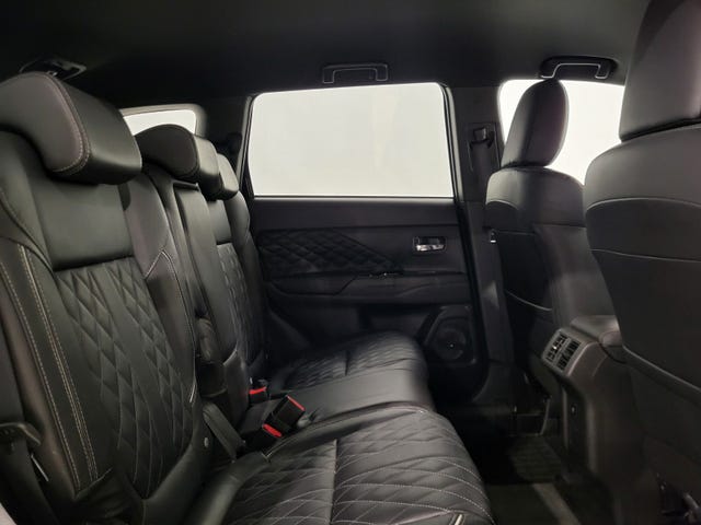 2020 MITSUBISHI OUTLANDER - 13