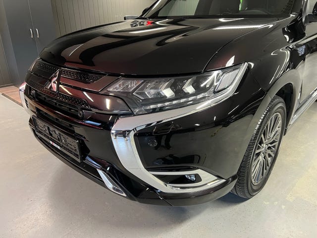 JMBXDGG3WLZ004743 2020 MITSUBISHI OUTLANDER-2