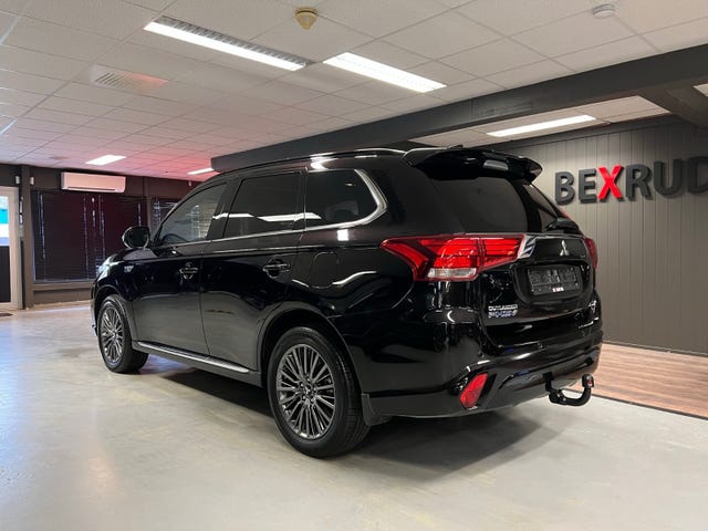 JMBXDGG3WLZ004743 2020 MITSUBISHI OUTLANDER-1
