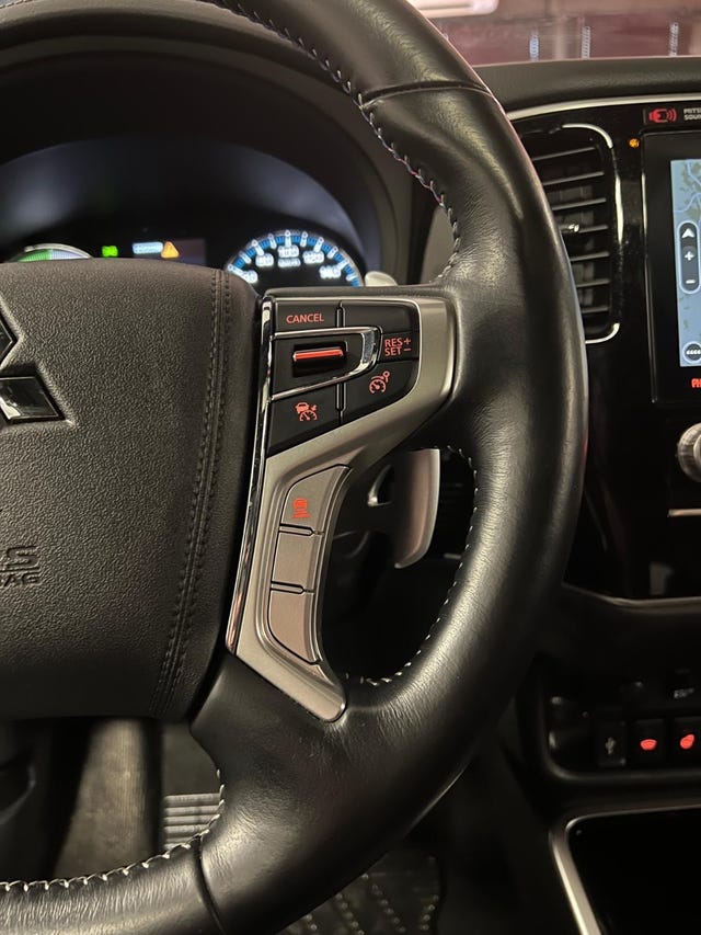 2020 MITSUBISHI OUTLANDER - 10