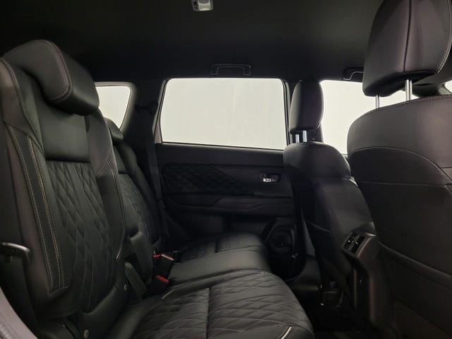 2020 MITSUBISHI OUTLANDER - 13