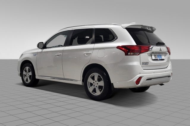 JMBXDGG3WLZ022253 2020 MITSUBISHI OUTLANDER-3